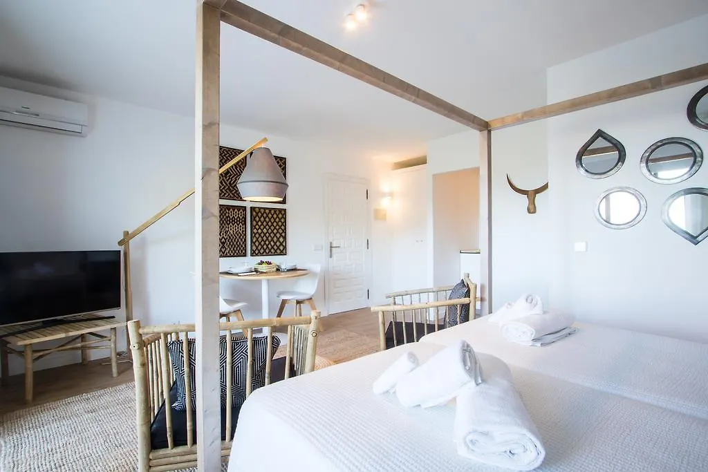Casa Victoria Suites San José Ξενοδοχείο με διαμερίσματα