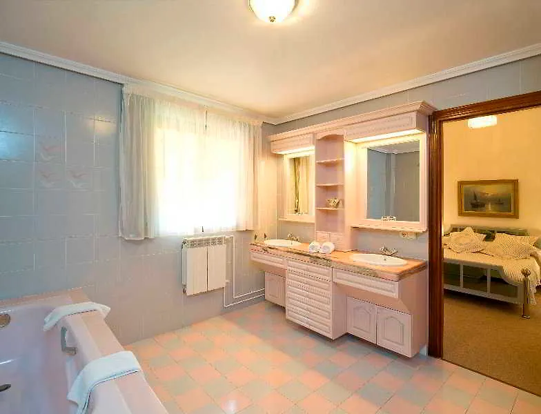 Casa Victoria Suites San José