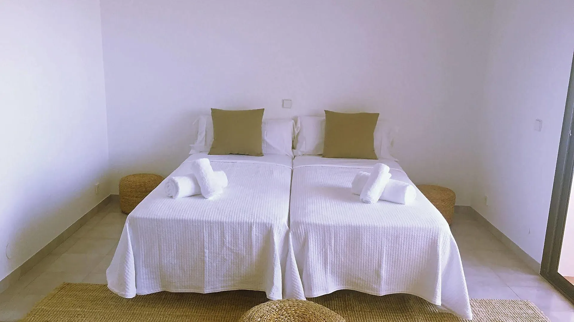 **** Ξενοδοχείο με διαμερίσματα Casa Victoria Suites San José Ισπανία