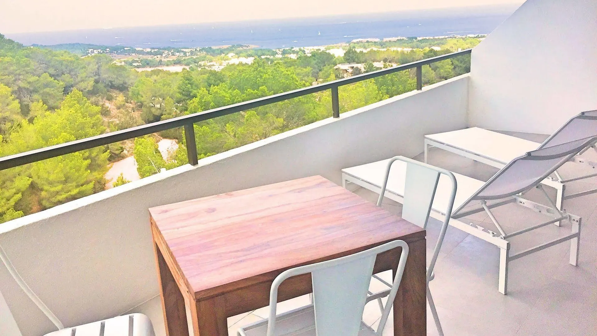 **** Ξενοδοχείο με διαμερίσματα Casa Victoria Suites San José Ισπανία